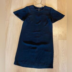 Woman’s Ann Taylor Little Black Dress Size 0